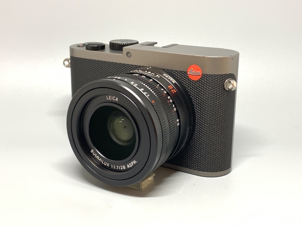 【中古】ライカ Q チタングレー