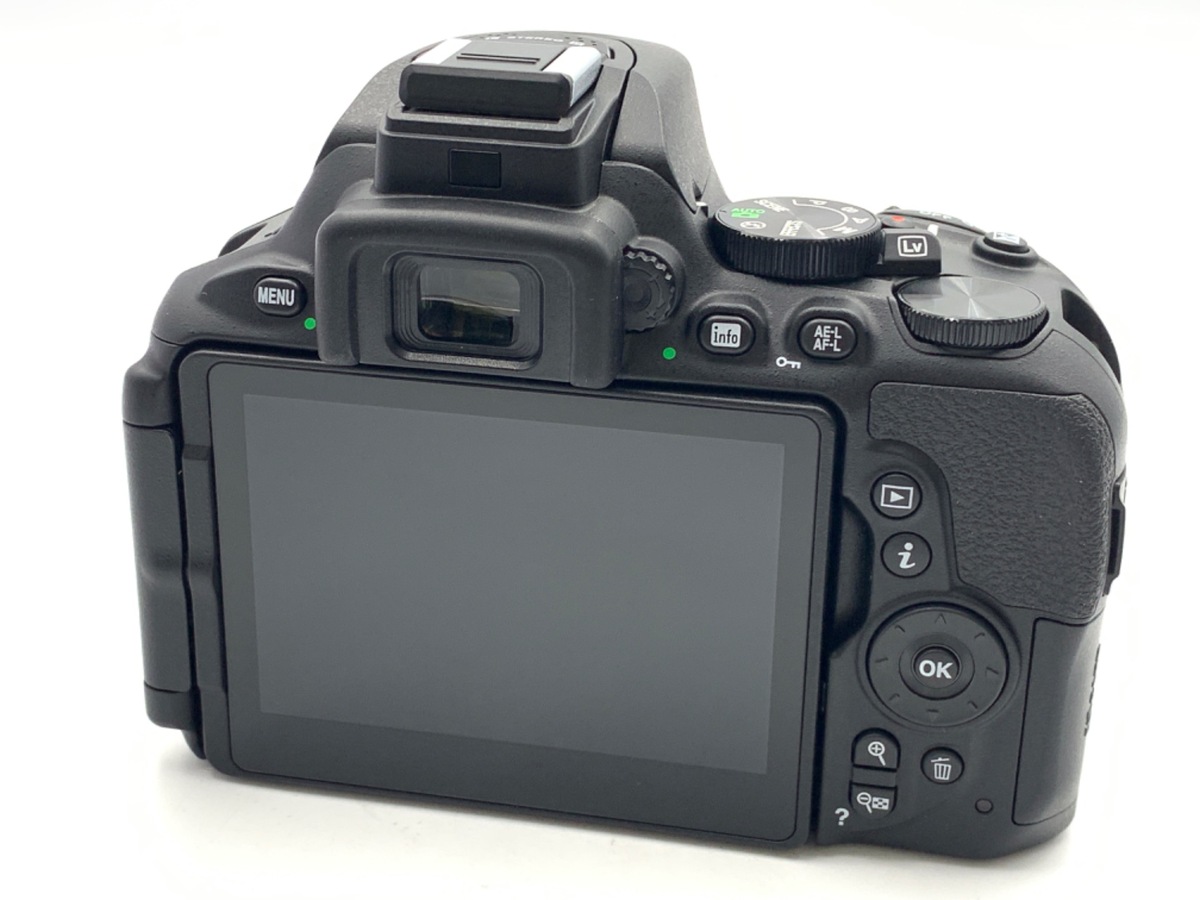 【中古】ニコン D5600 ボディ
