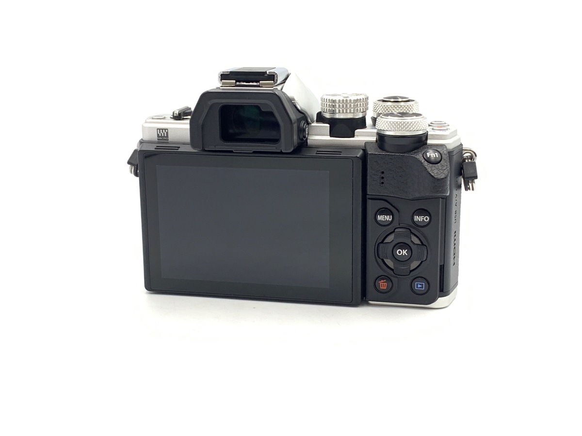 【中古】オリンパス OM-D E-M10 MarkII ボディ シルバー