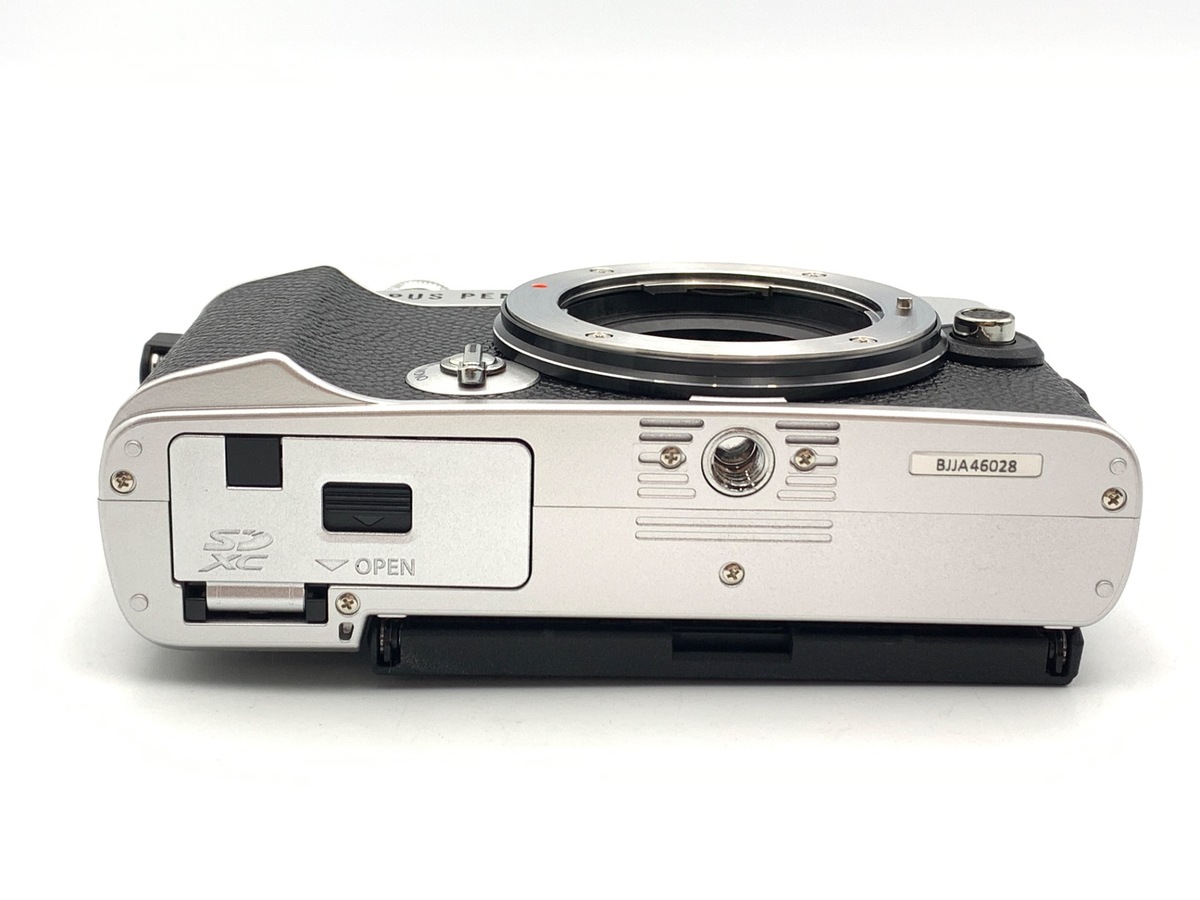 【中古】オリンパス PEN E-P7 ボディ シルバー