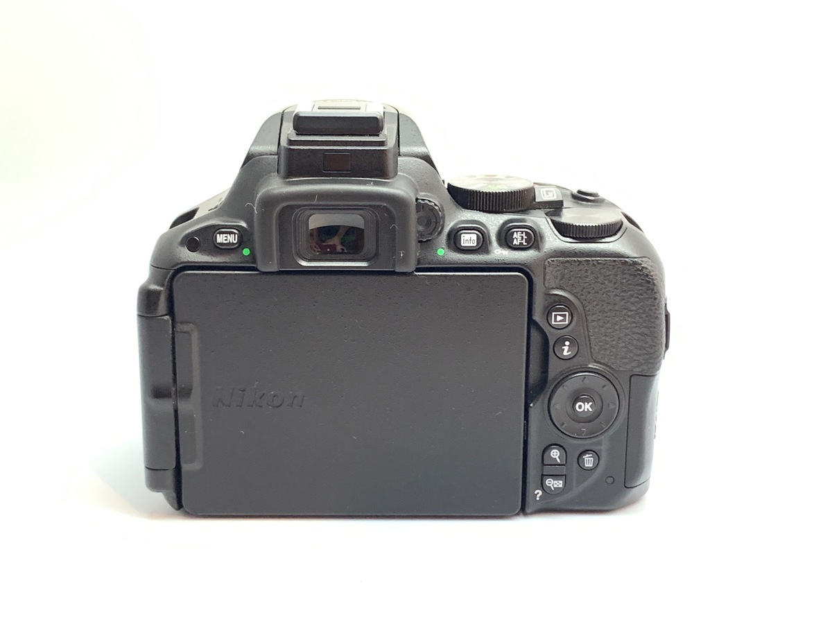 【中古】ニコン D5500 ボディ ブラック