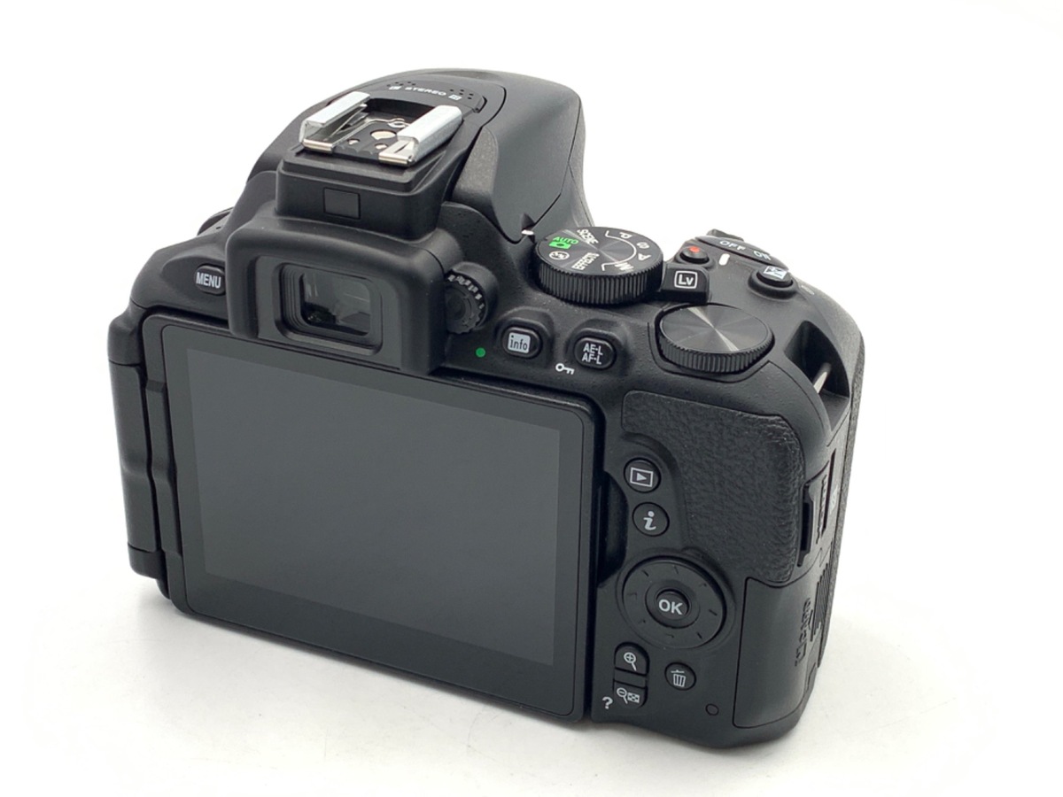 【中古】ニコン D5600 ボディ