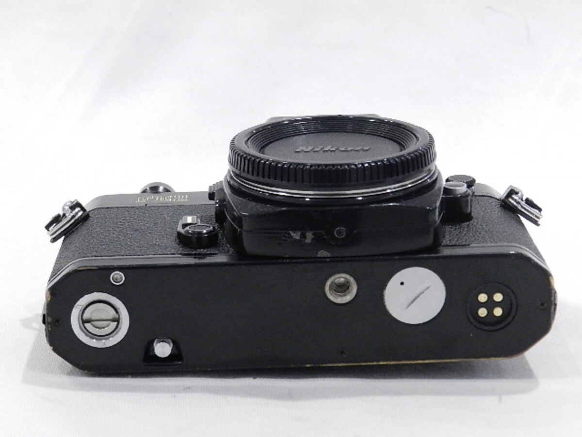 Nikon FE2 ブラック ボディ NIKKOR-N・C Auto 1:2 28mm レンズ