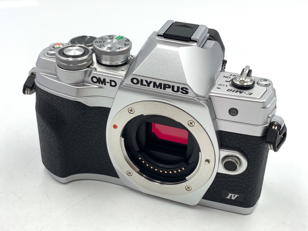 【中古】オリンパス OM-D E-M10 MarkIV ボディ シルバー