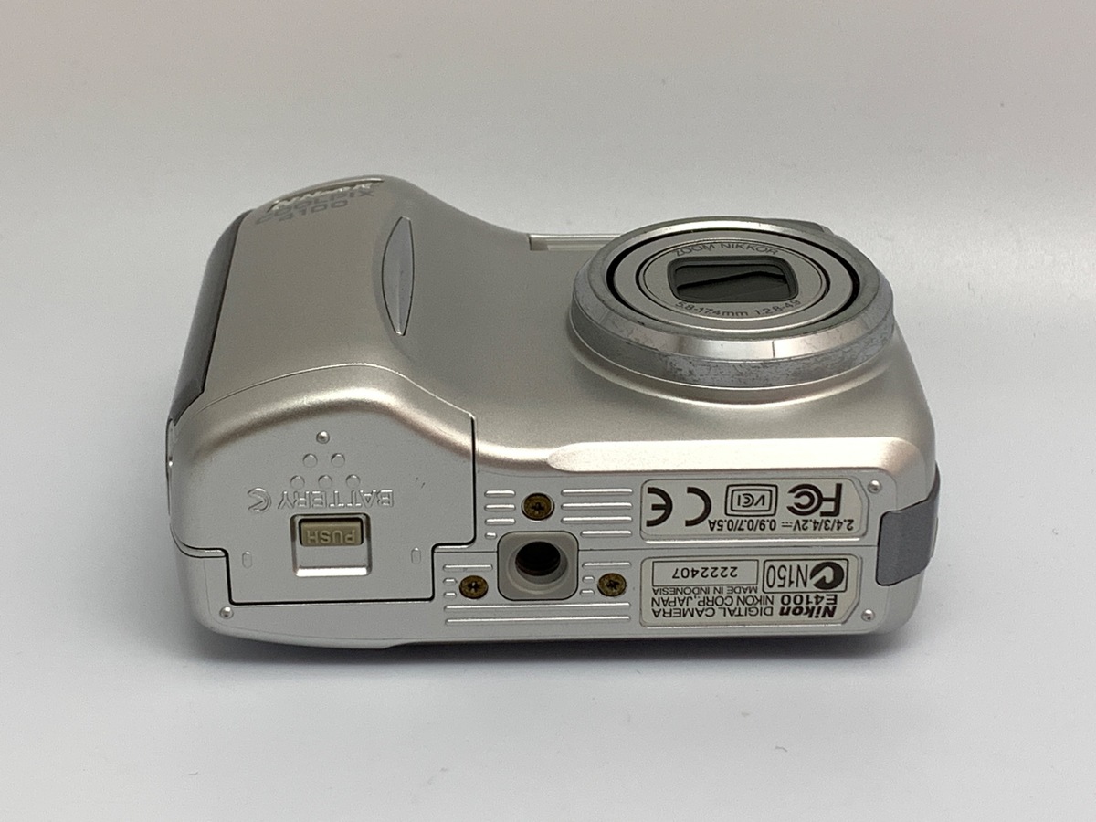 【中古】ニコン(Nikon)COOLPIX 4100 クロムシルバー【400万画素】
