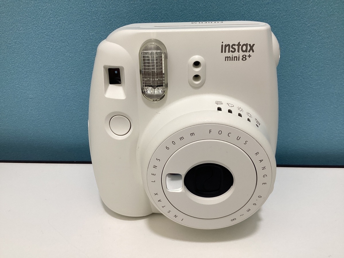 中古】フジフイルム インスタントカメラ instax mini 8+