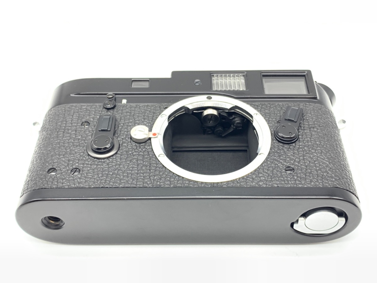 CJ M4 Body ubNyCg