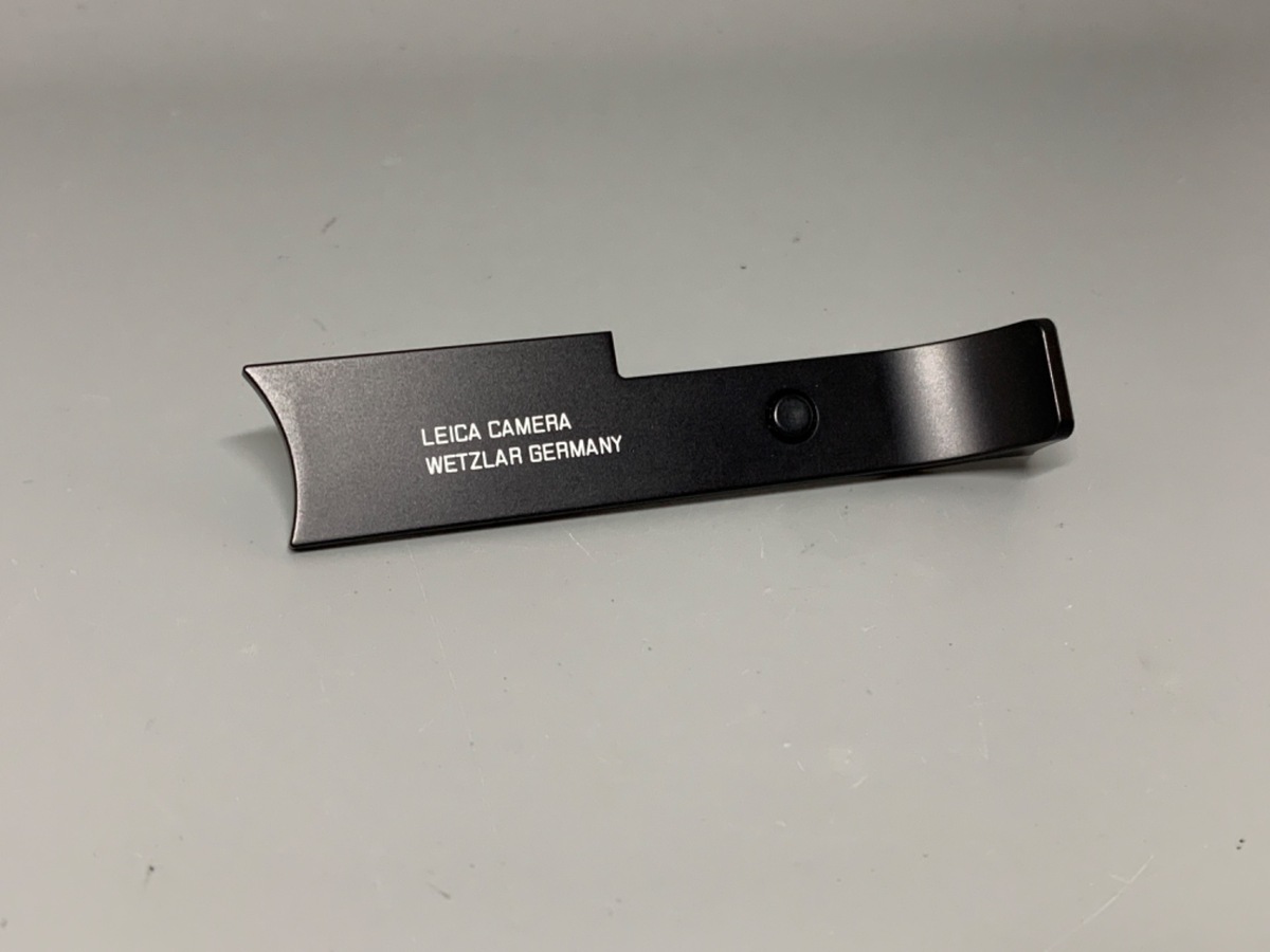 中古：AB(良品)】ライカ Q2用サムレスト ブラック | 2119341024311