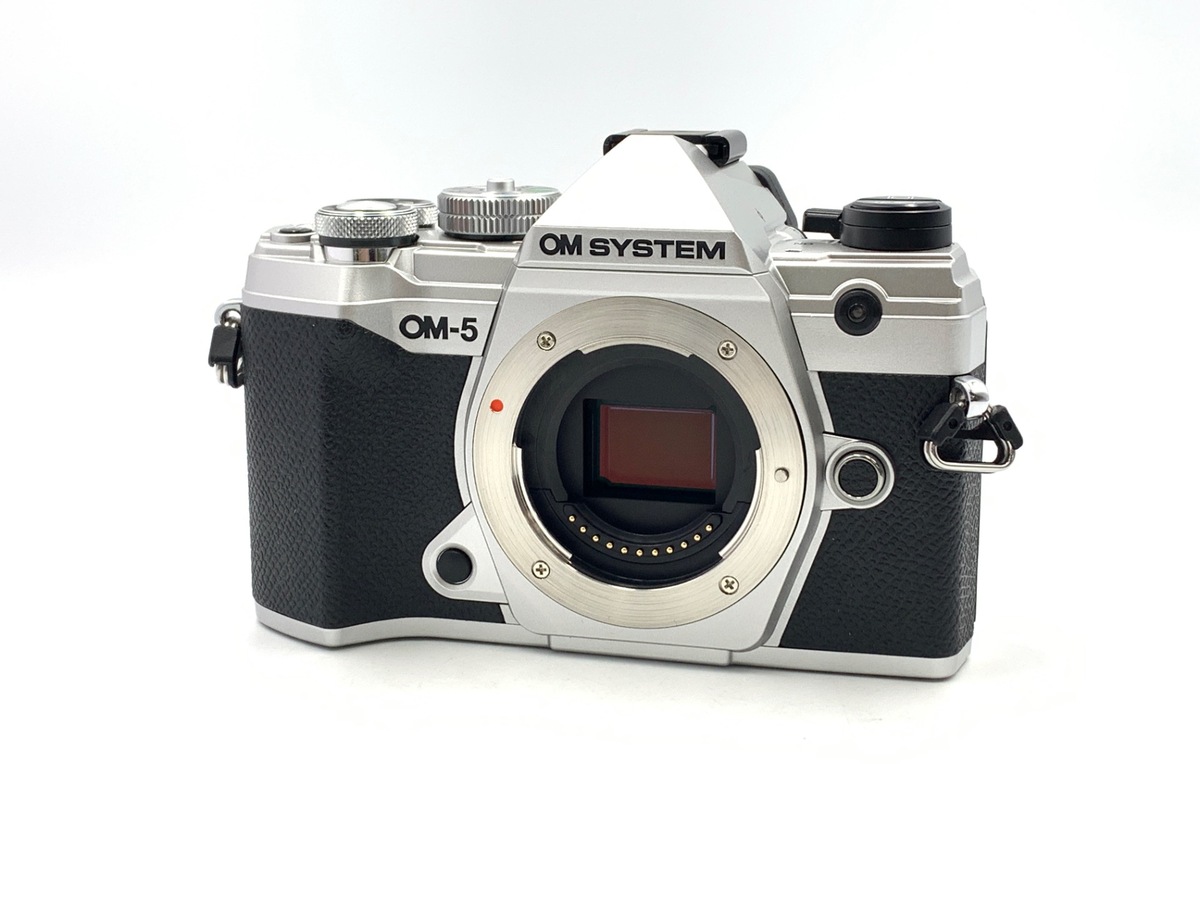 OM SYSTEM OM-5 {fB Vo[