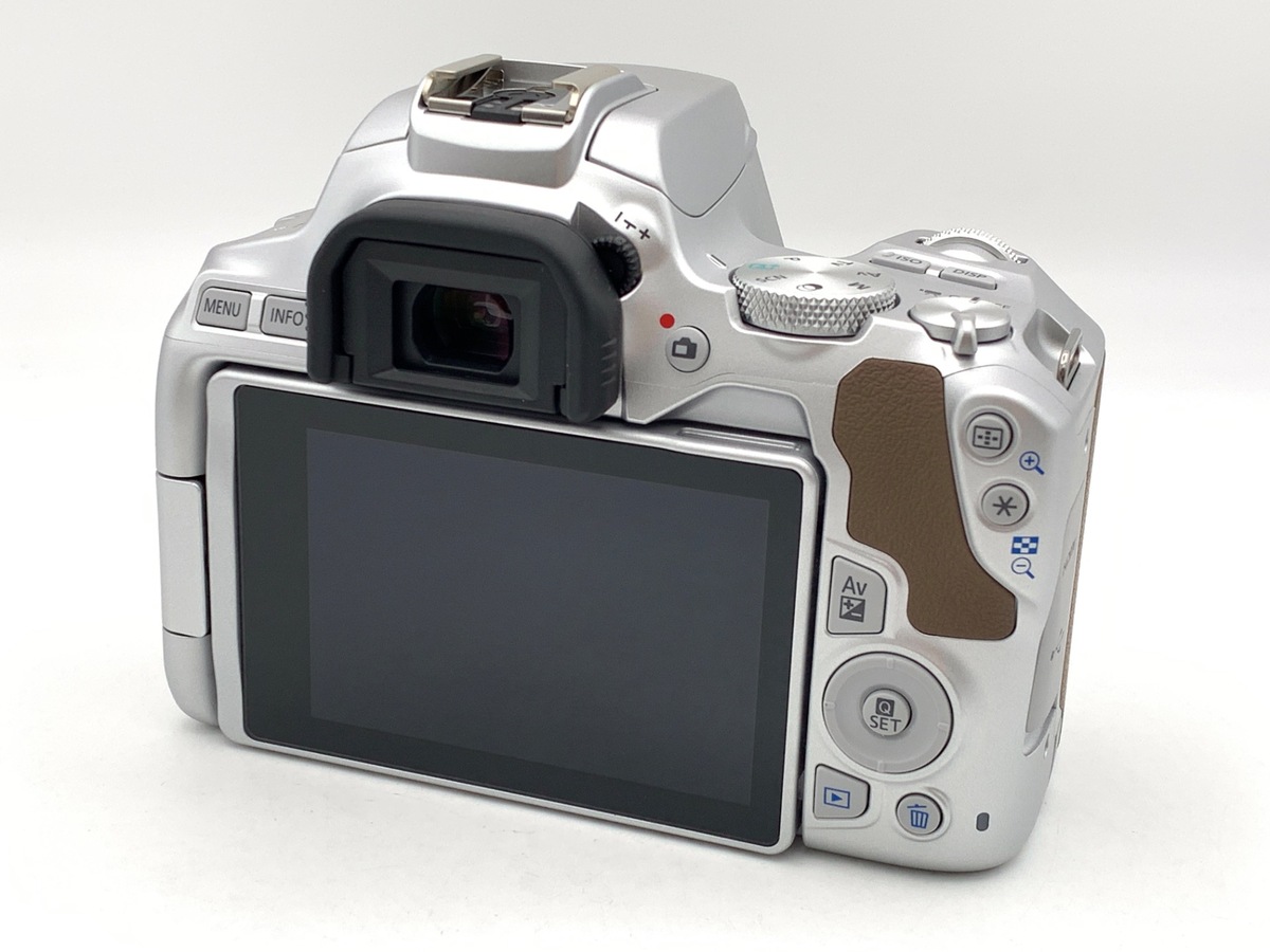 【中古】キヤノン EOS Kiss X10 ボディ シルバー