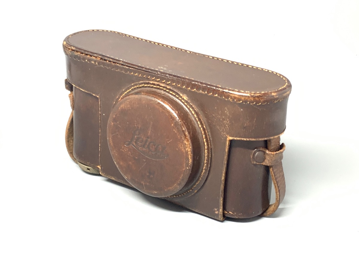 【中古】ライカ バルナック用 革ケース(細ネジ)