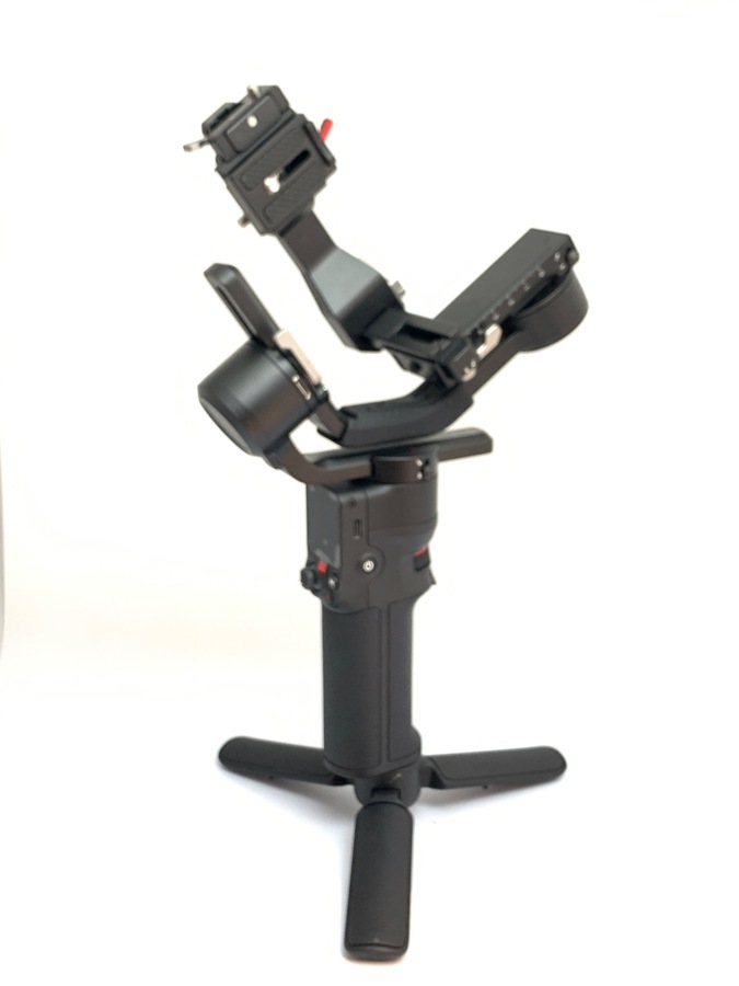 【中古】DJI RS3 Mini 一眼レフ・ミラーレス用スタビライザー HG7711