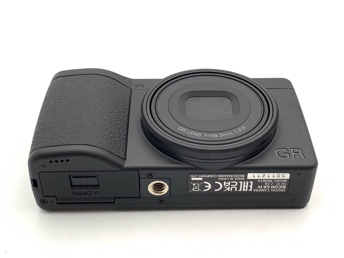 ���R�[ GR IV Monochrome