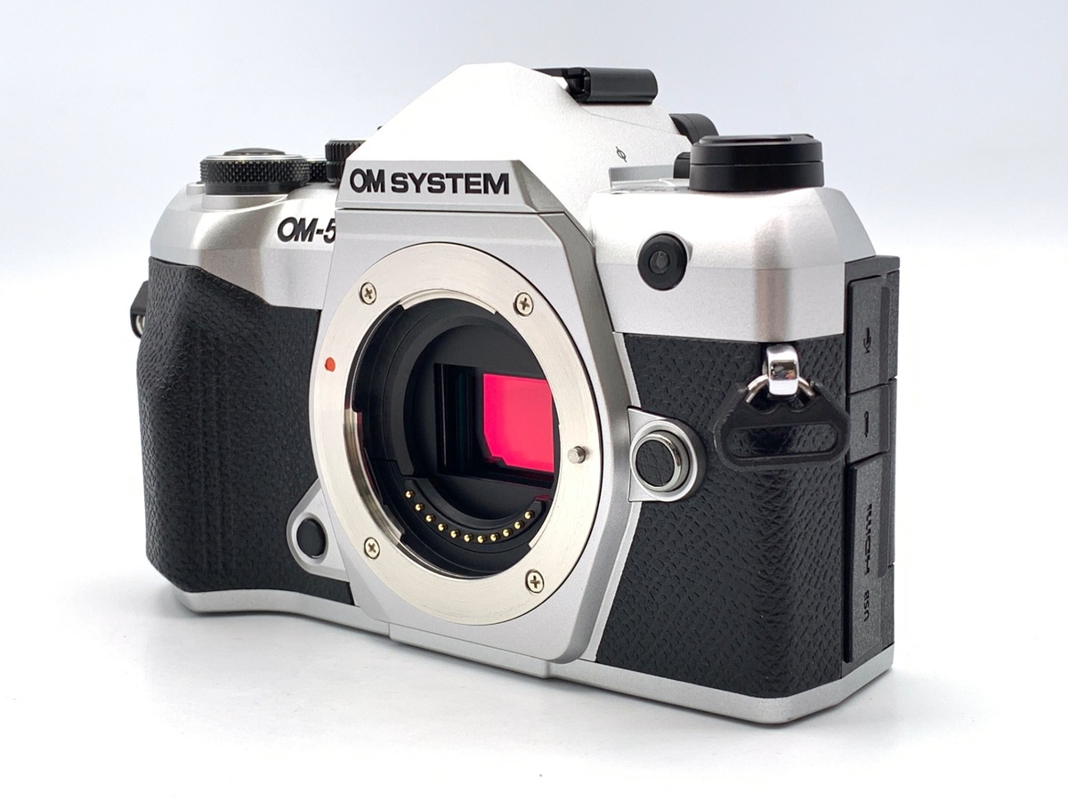 中古：B(並品)】OM SYSTEM OM-5 Mark II ボディ シルバー