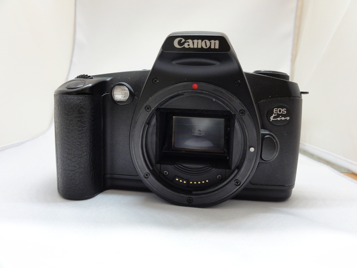 【お値下げ中】Canon NEW EOS KISS(B) キヤノン（Canon） NEW EOS Kiss ニュー イオス キス BODY ボディ