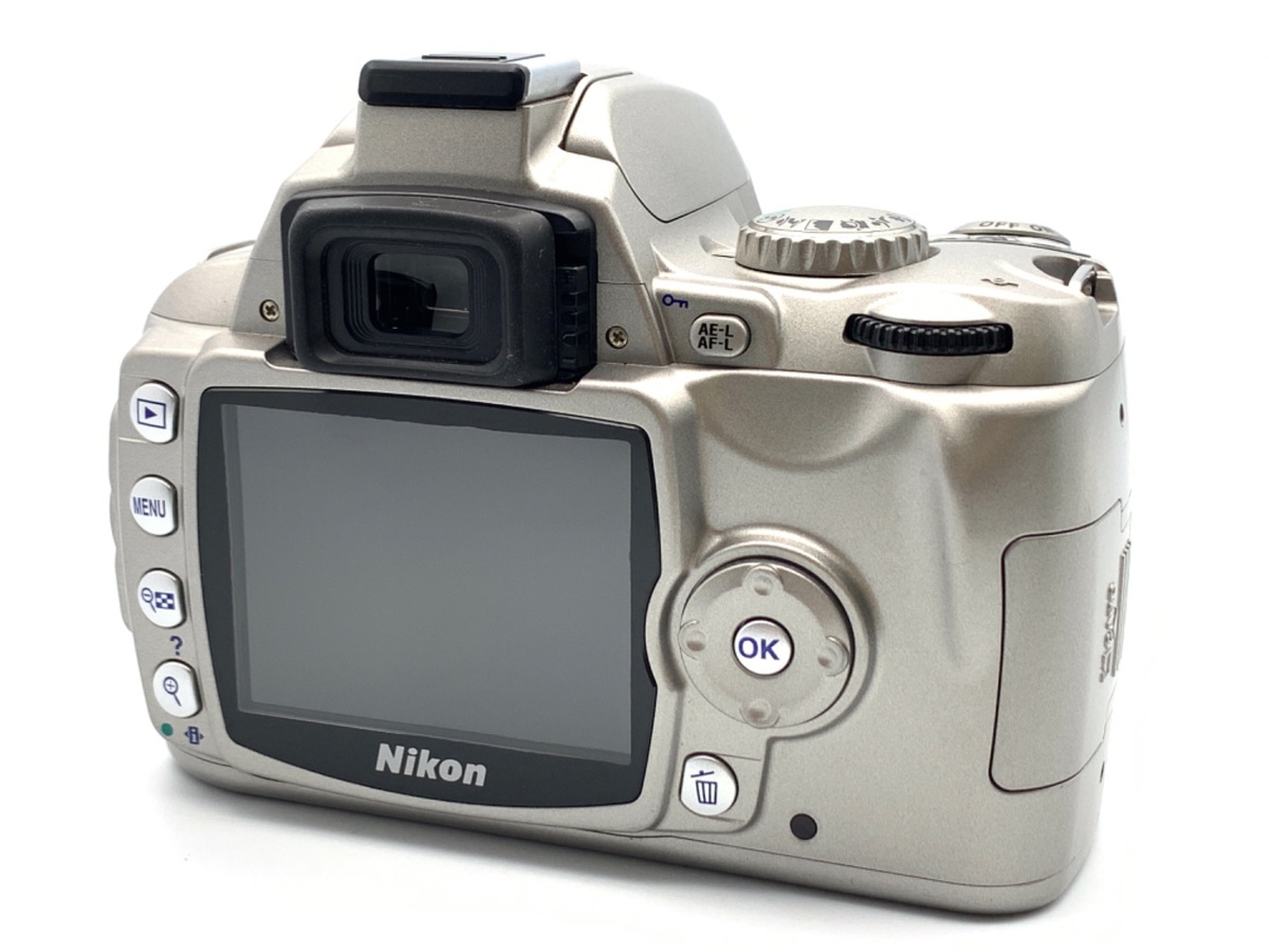 Nikon ニコン/デジタル一眼/D40ボディ/D40ボディ/2090952/デジタル一眼/Cランク/77【中古】 Amazon | Nikon デジタル一眼レフカメラ D40 シルバー ボディ