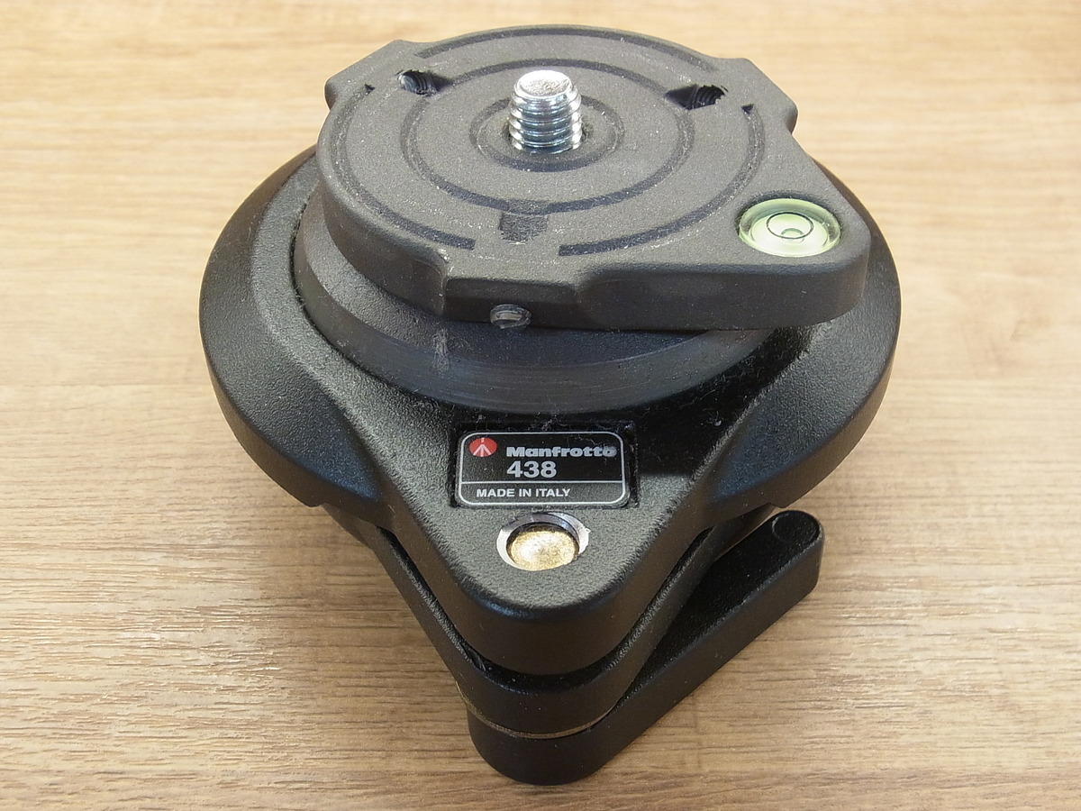 Manfrotto 438 ボールカメラレベラー 3/8インチ ボールカメラレベラー