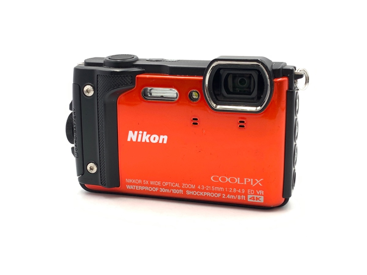 【中古美品】　Nikon　COOLPIX W300　シリコンジャケットオマケ付 Amazon | Nikon シリコンジャケット CF-CP3 BK ブラック(Nikon