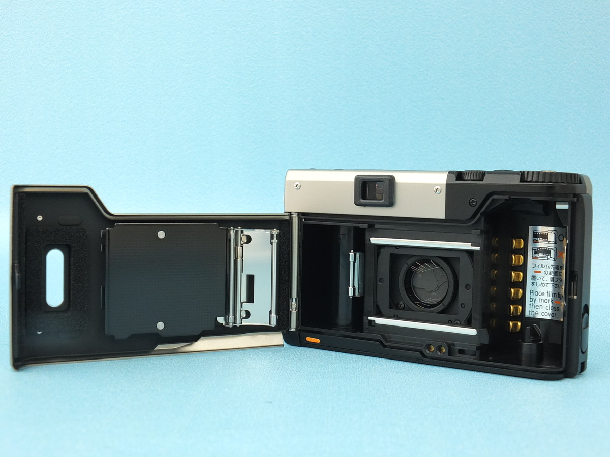 コンタックスT3D (CONTAX T3) チタンブラック CONTAX T3 チタン