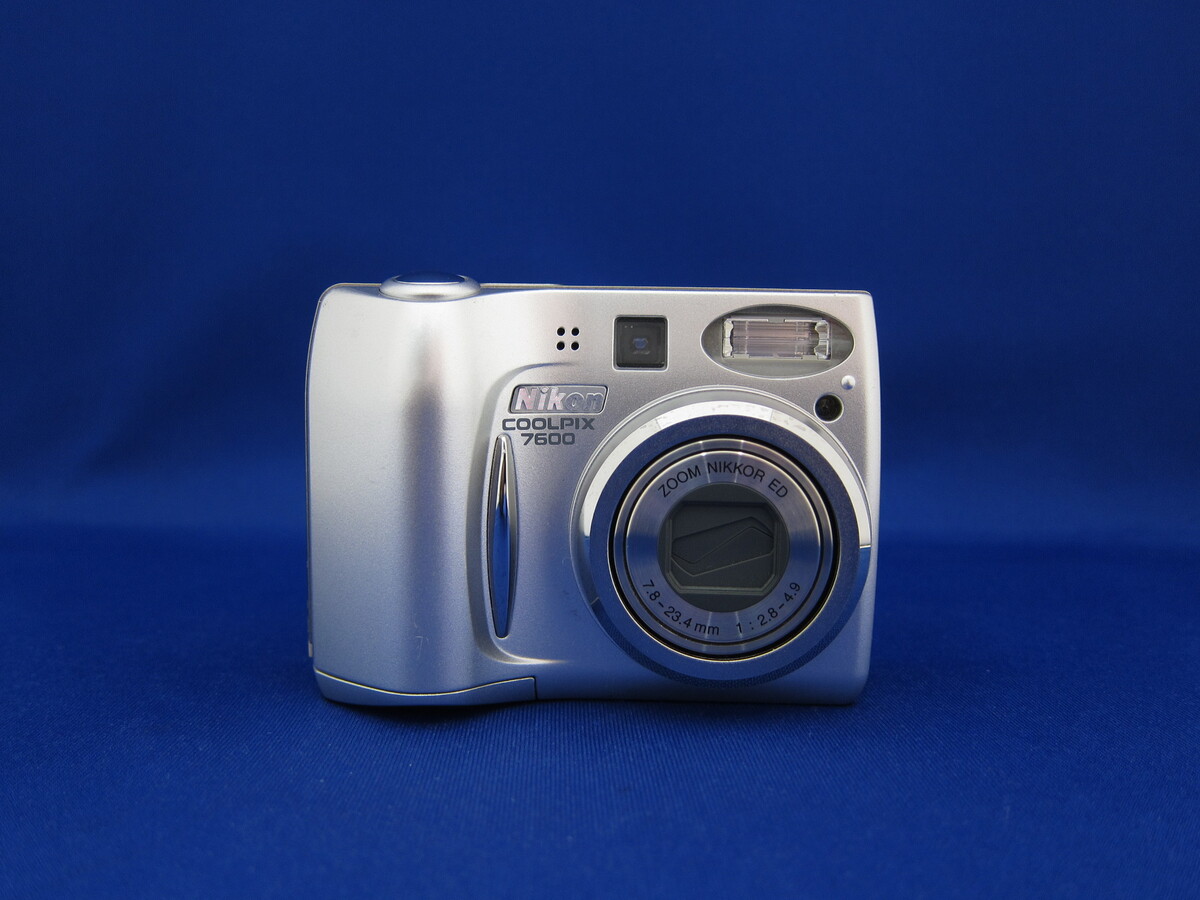中古：B(並品)】ニコン（Nikon）COOLPIX 7600【710万画素