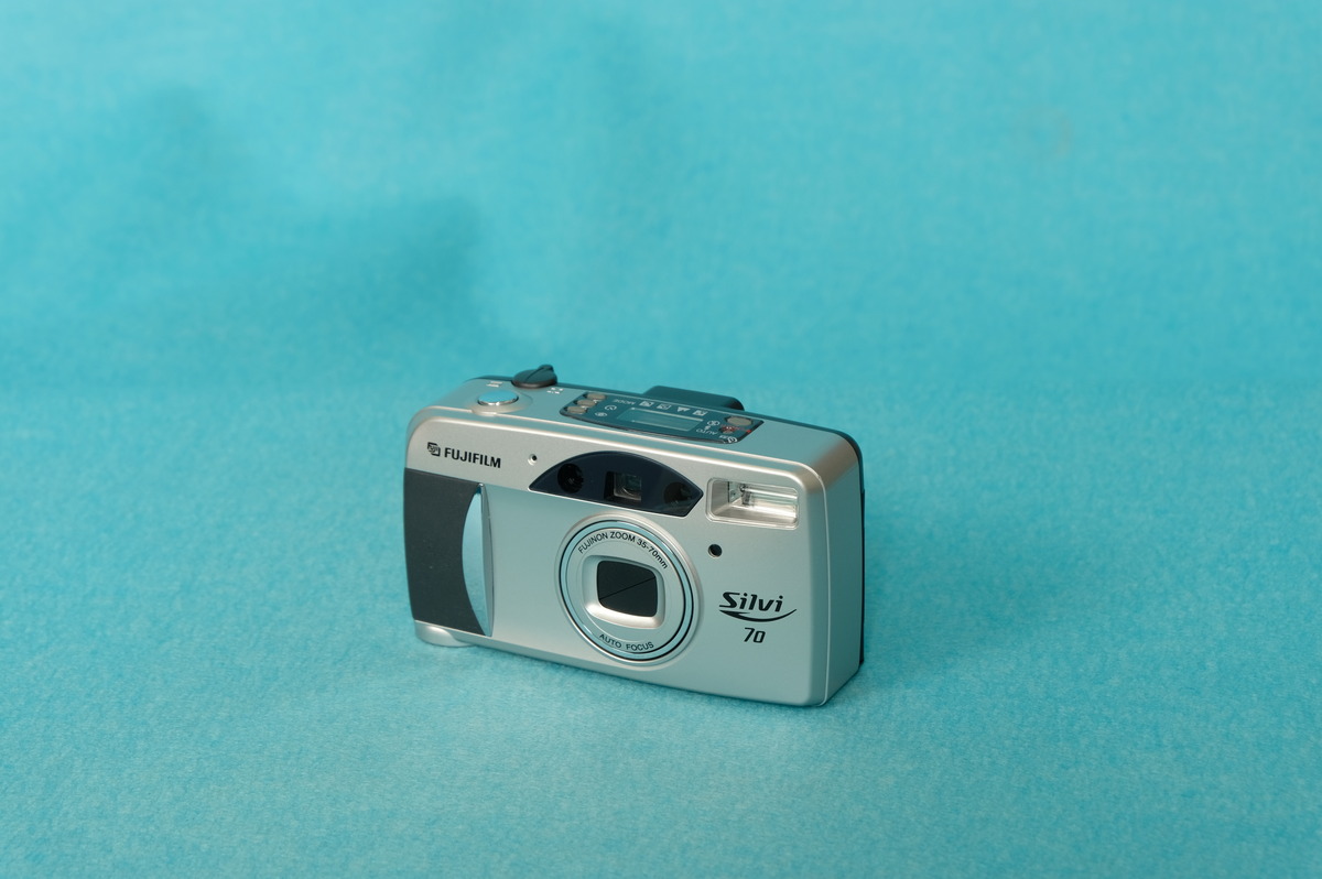 中古】フジフイルム（FUJIFILM）SILVI シルヴィ 70 在庫一覧｜カメラの