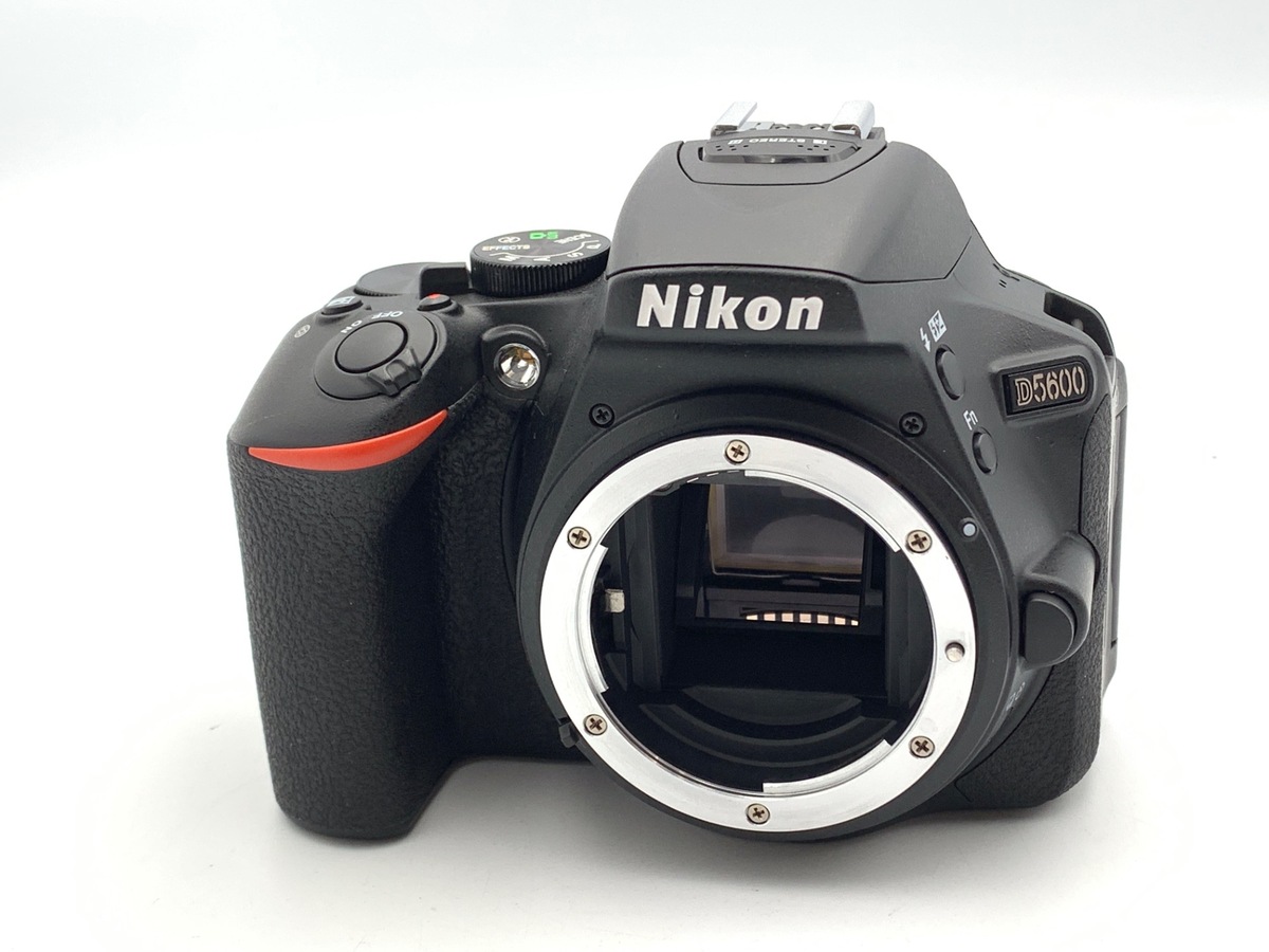 新品級◆Nikon ニコン D5600 ボディ◆5742 Nikon D5600 DSLR Camera (Body Only) 1575 B&H Photo Video
