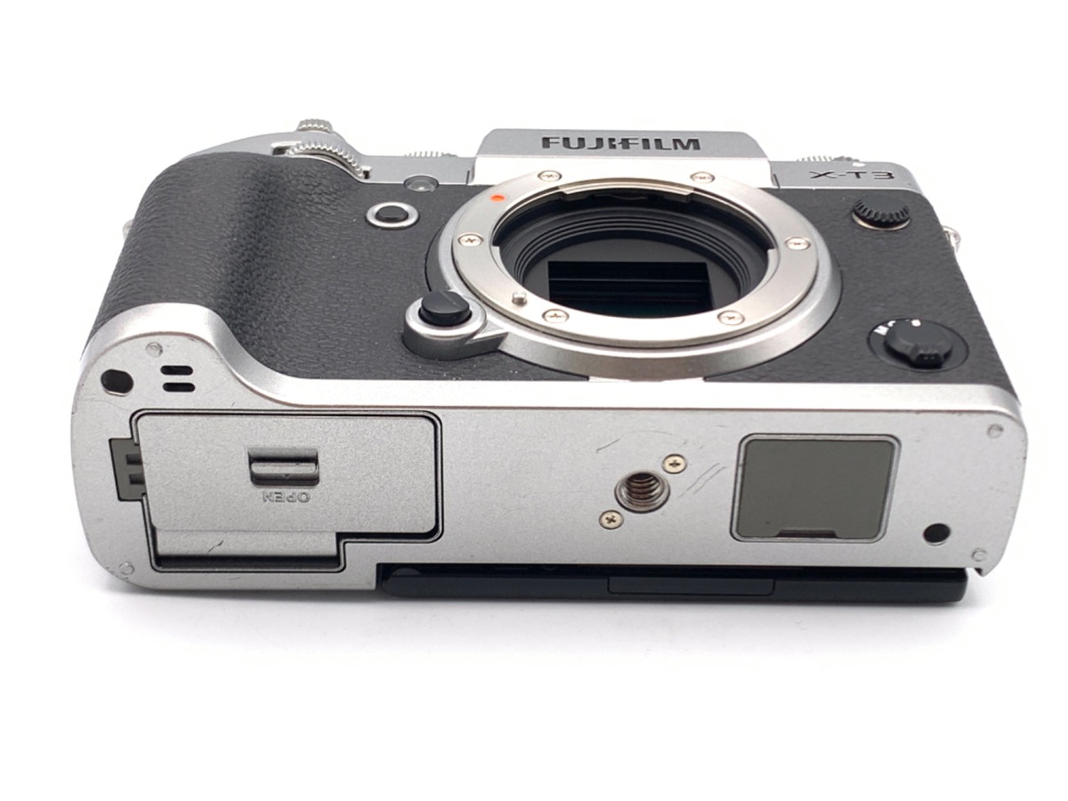 新品 フジ X-T3 ボディ シルバー カメラのキタムラ購入 1年保証 送料無料 中古：B(並品)】フジフイルム X-T3 ボディ シルバー | 2149031794552
