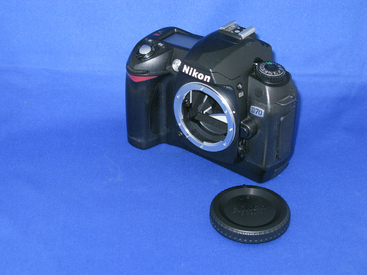 Nikon - 【中古】(ニコン) Nikon D70 ニコン 中古 1年保証 美品 Nikon D70 18-70mm G レンズキット