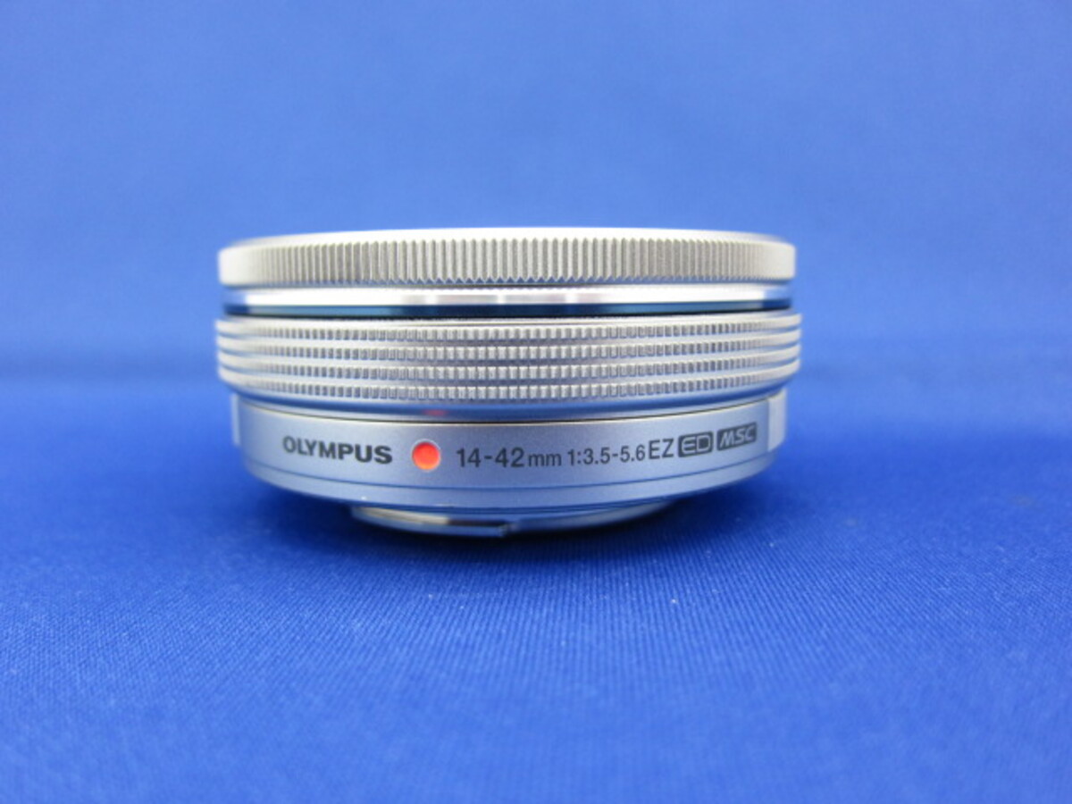 OM SYSTEM M.ZUIKO ED 14-42mm F3.5-5.6 EZ ް