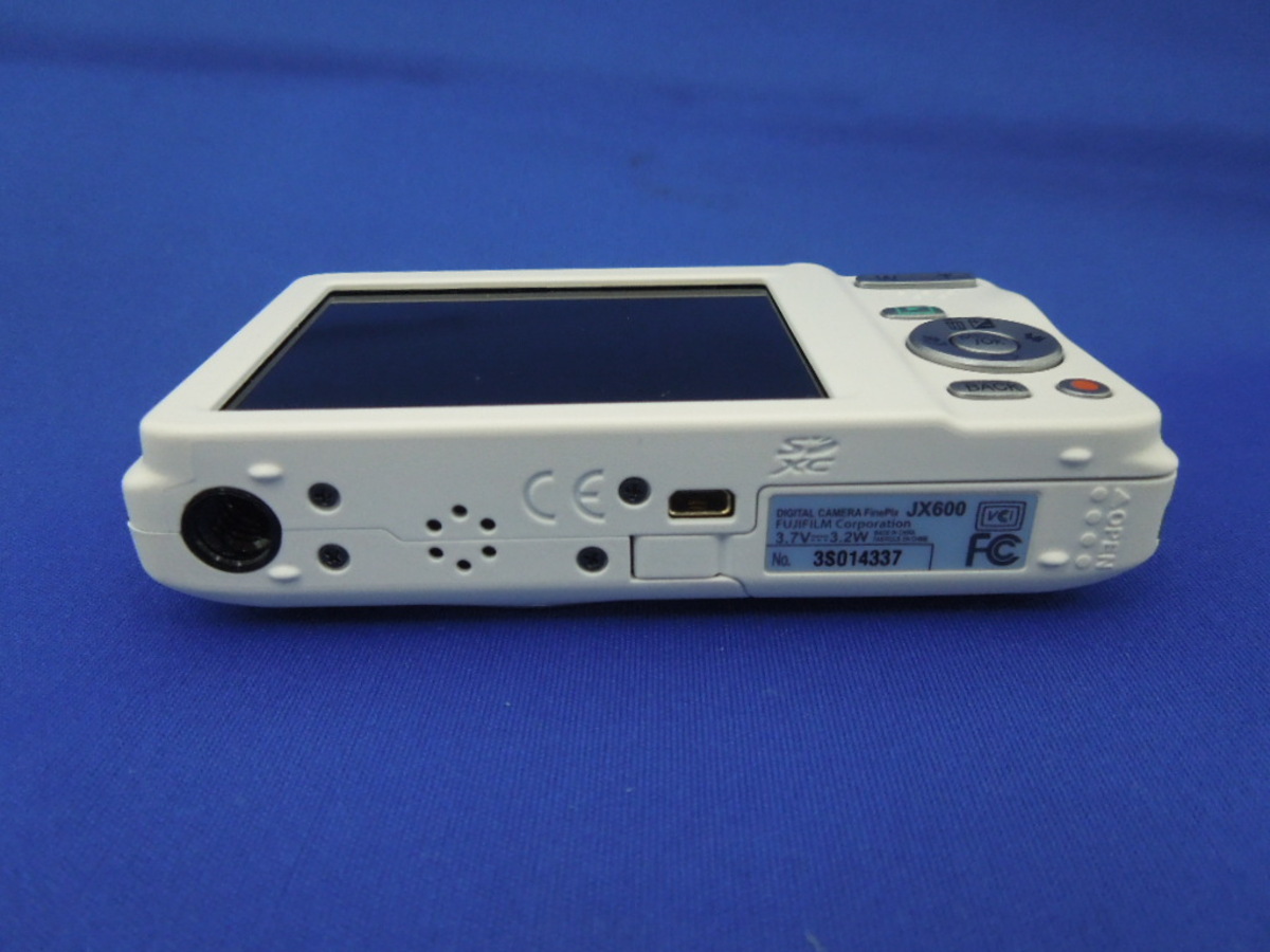 中古：C(やや難あり)】フジフイルム FinePix JX600 ホワイト