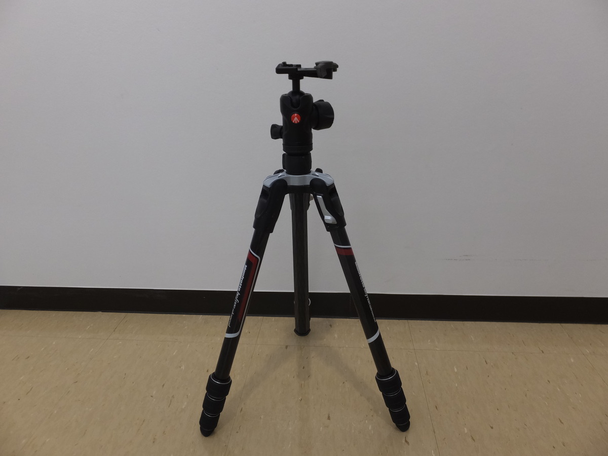 中古：B(並品)】マンフロット MKBFRTC4-BH befreeアドバンス カーボンT 