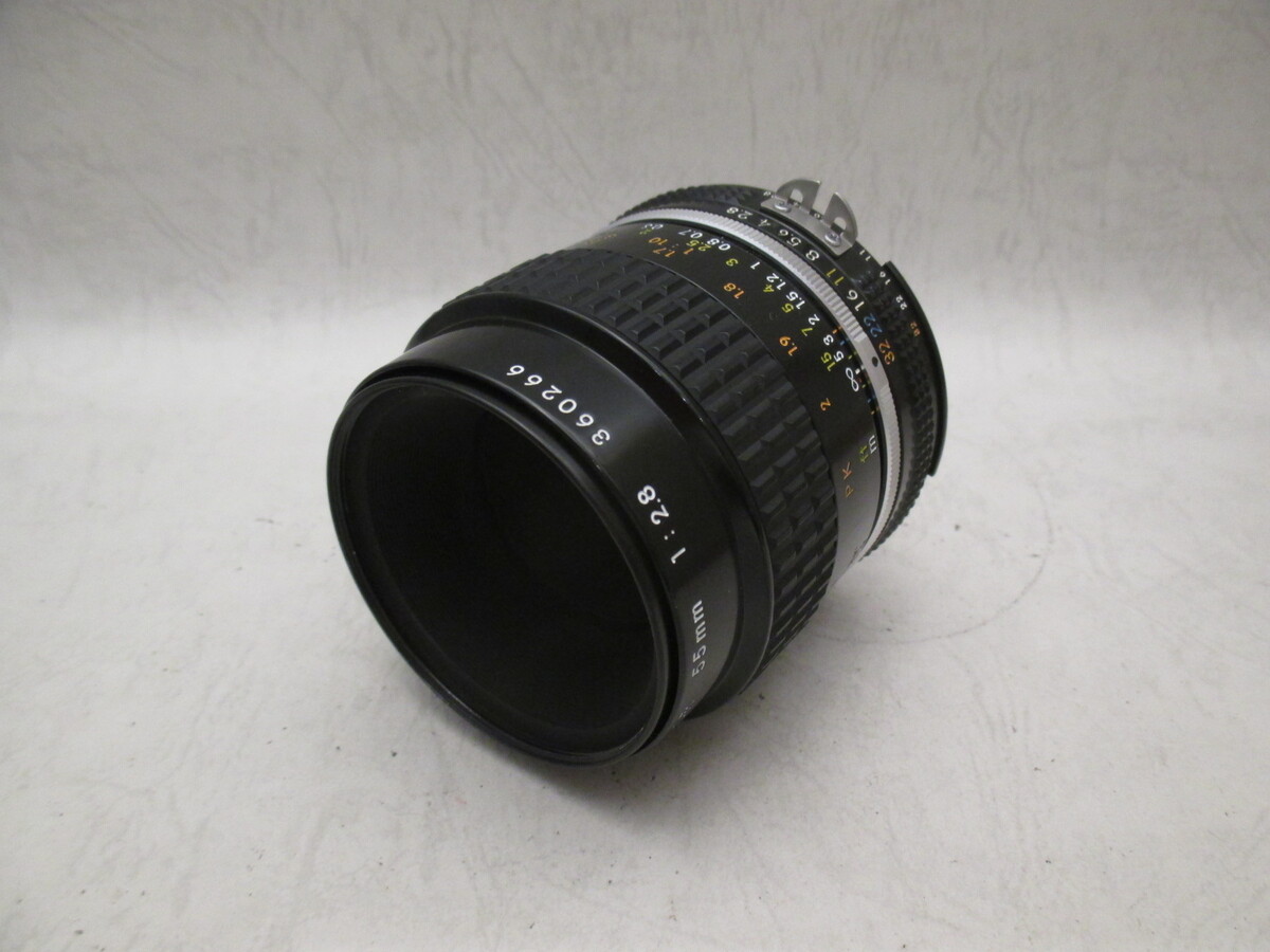 レンズ(単焦点) Nikon Ai Micro-Nikkor 55mm f/2.8S AI Micro-Nikkor 55mm f/2.8S - 概要 | NIKKORレンズ | ニコン