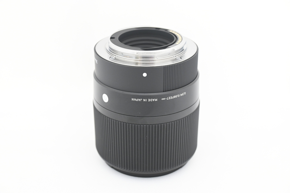 �V�O�} 30mm F1.4 DC DN Contemporary �\�j�[E
