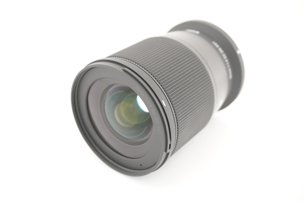 �V�O�} 16mm F1.4 DC DN Contemporary �j�R��Z�p