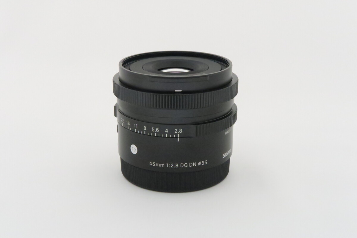 45mm F2.8 DG DN [ソニーE用] 中古価格比較 - 価格.com