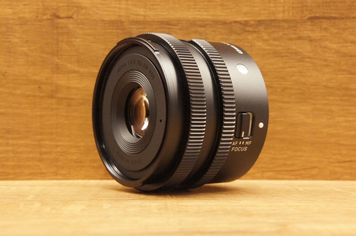 45mm F2.8 DG DN [ソニーE用] 中古価格比較 - 価格.com