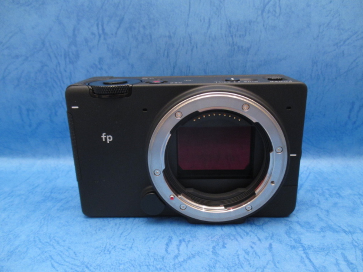 シグマ fp ボディ
