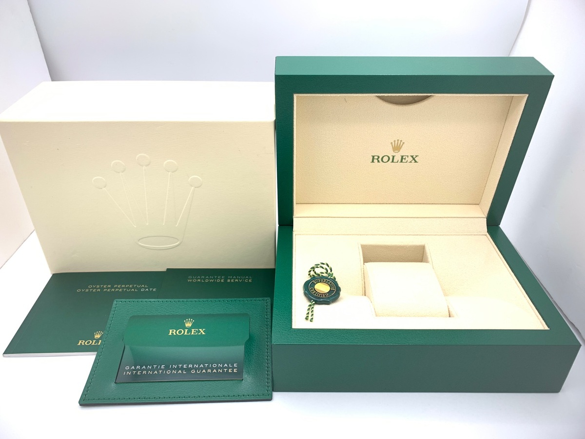 ロレックス(ROLEX) オイスターパーペチュアル 36 コーラルレッド 126000 ステンレススティール オイスターブレス