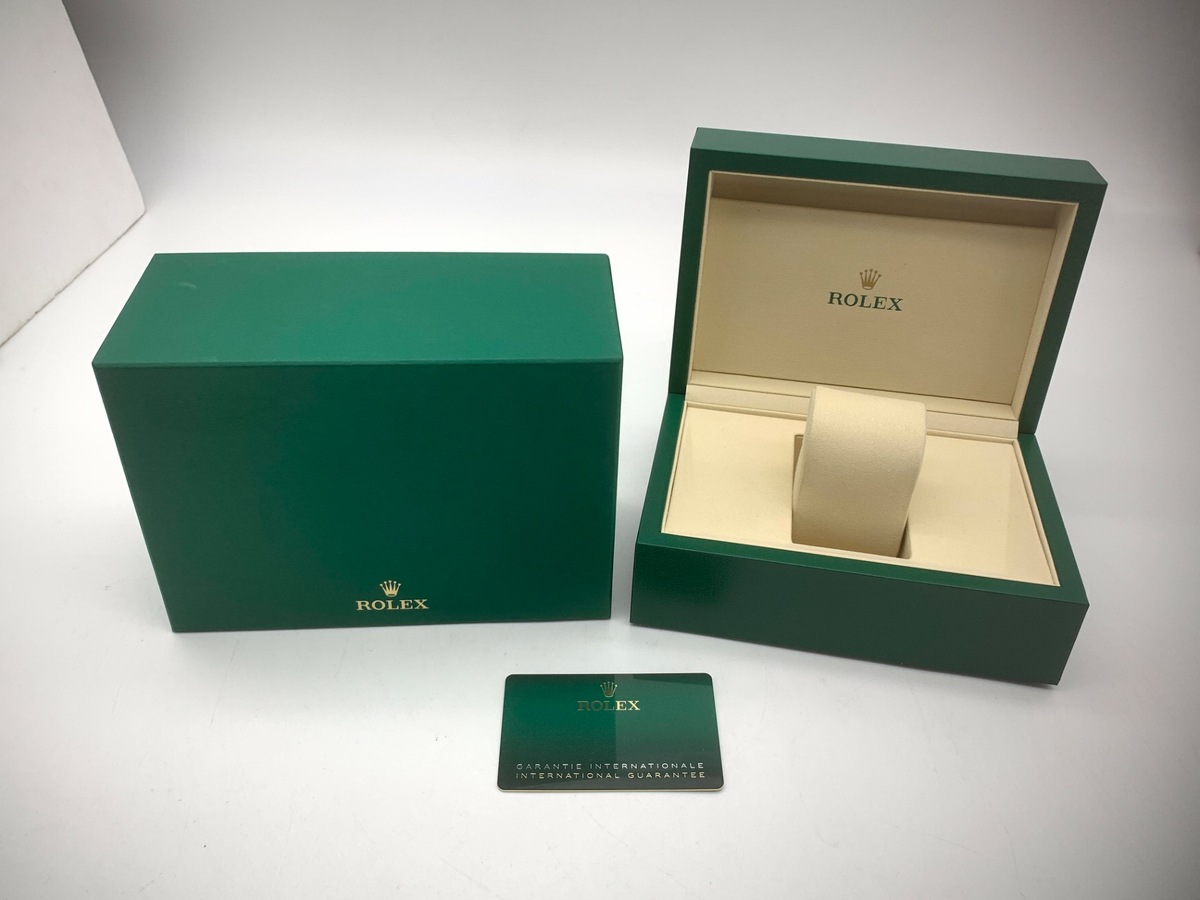 ロレックス(ROLEX) オイスターパーペチュアル 36 ベージュ [ブラウン系] 126000 ステンレススティール オイスターブレス
