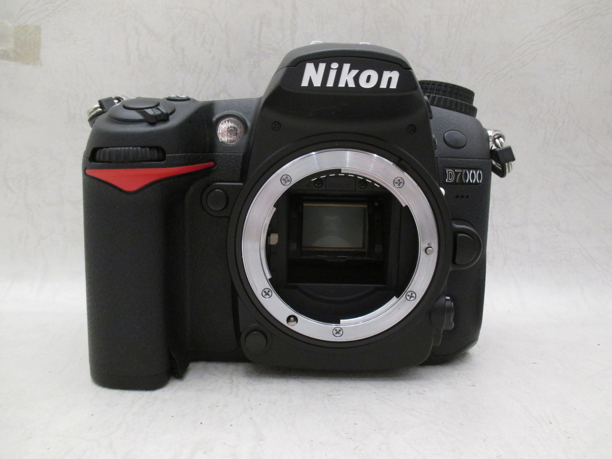 中古：C(やや難あり)】ニコン D7000 ボディ | 2403280284197