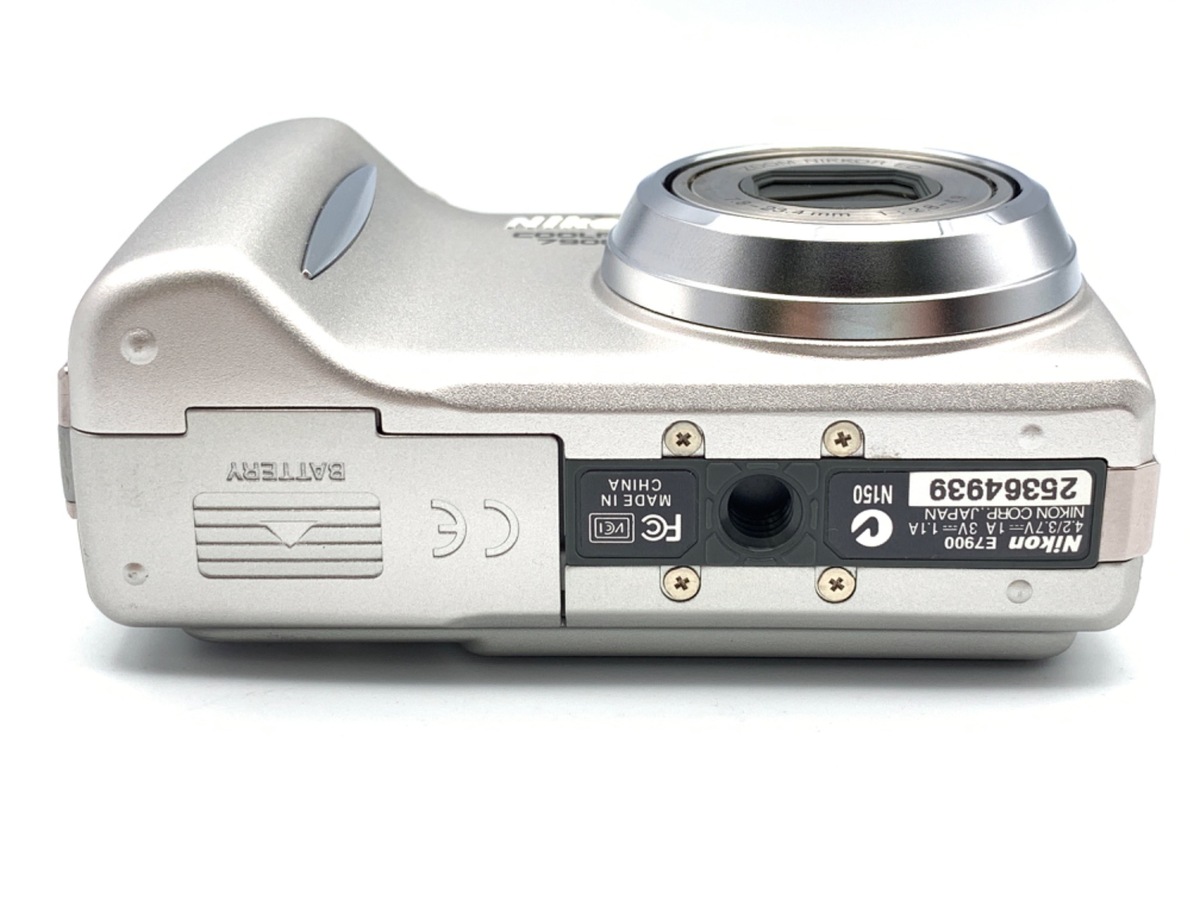 中古：AB(良品)】ニコン（Nikon）COOLPIX 7900 プライムシルバー【710