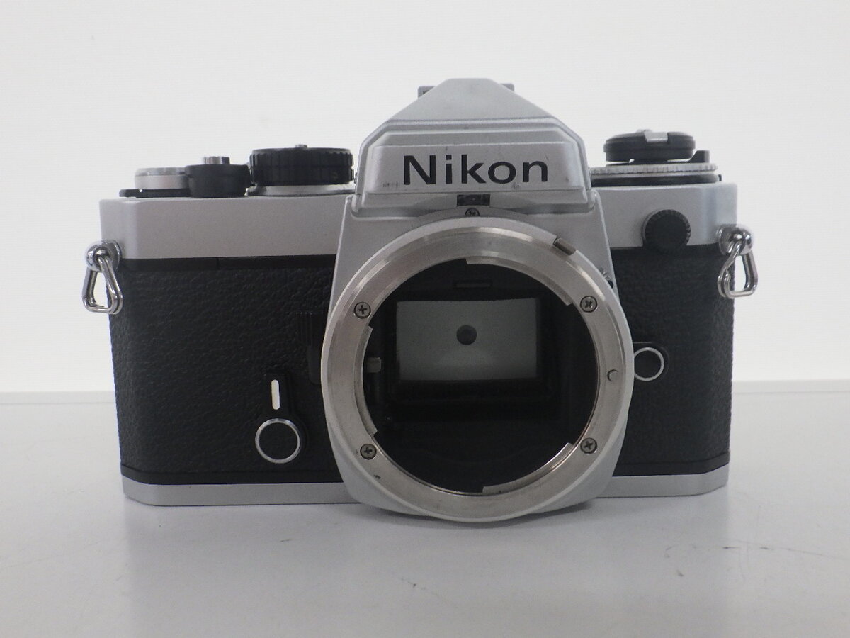 Nikon FE ボディ　シルバー 中古】(ニコン) Nikon FE ボディ シルバー｜ナニワグループ
