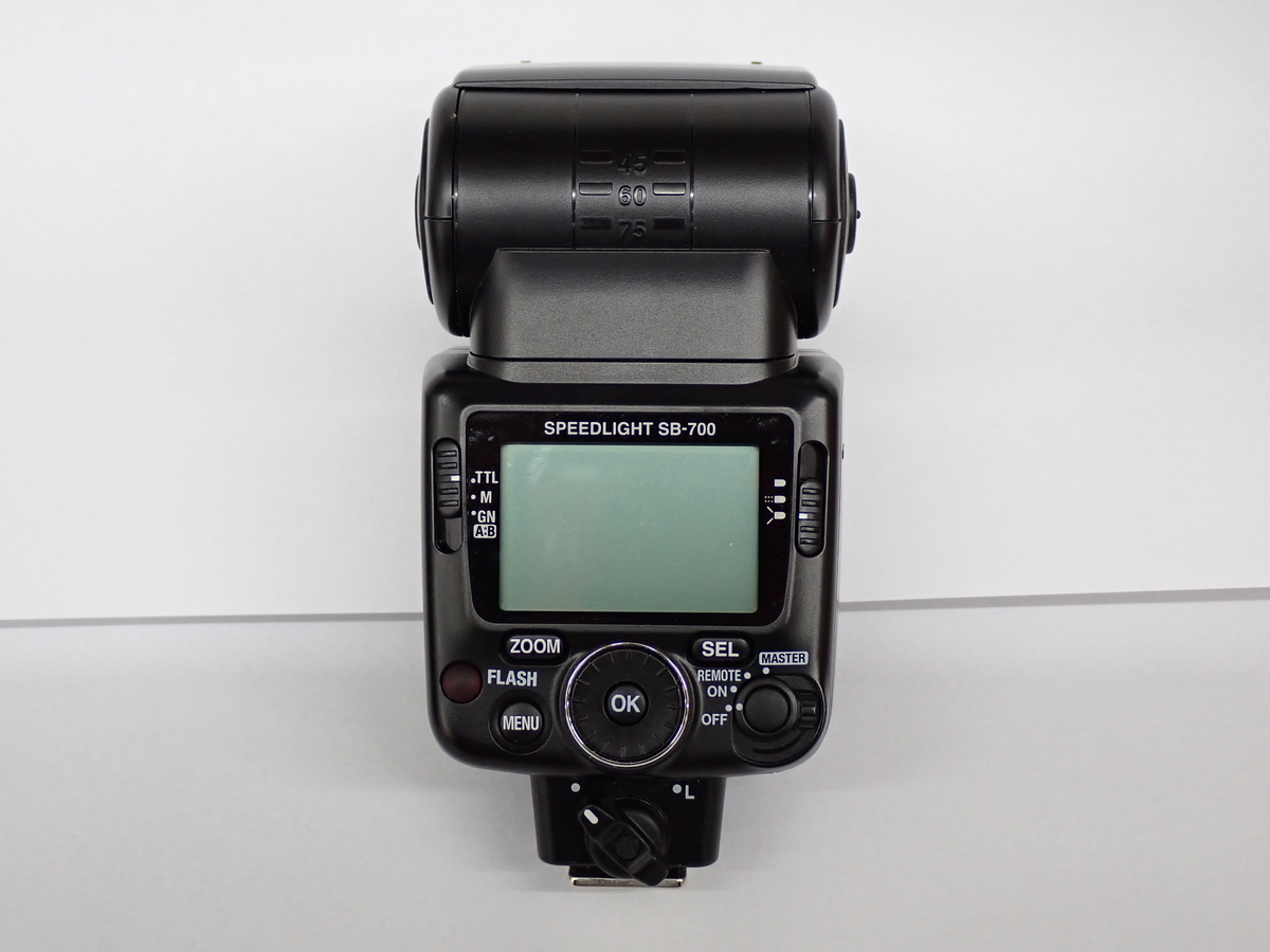 SB-700 スピードライト