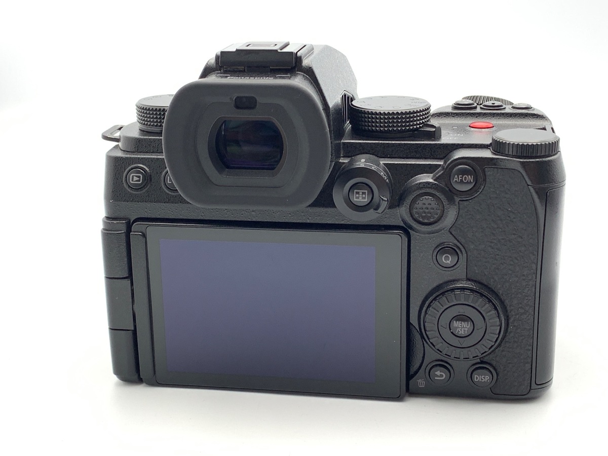 LUMIX DC-S5M2X �{�f�B