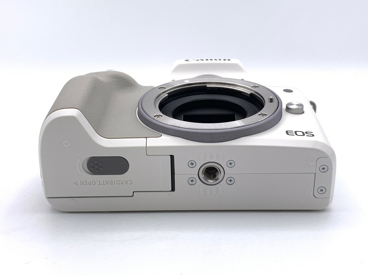 �L���m�� EOS Kiss M2 �{�f�B �z���C�g