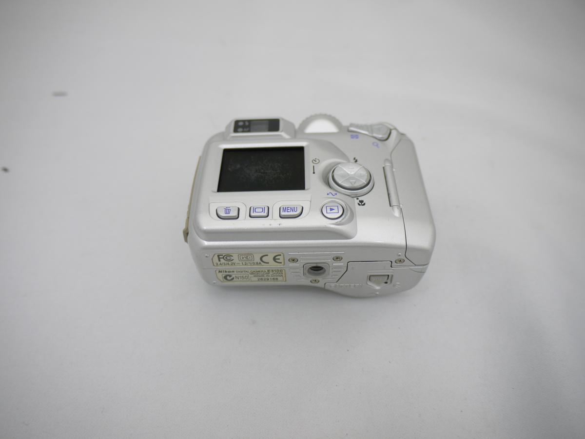 49601 【動作品】 Nikon ニコン COOLPIX 3100 コンパクトデジタル
