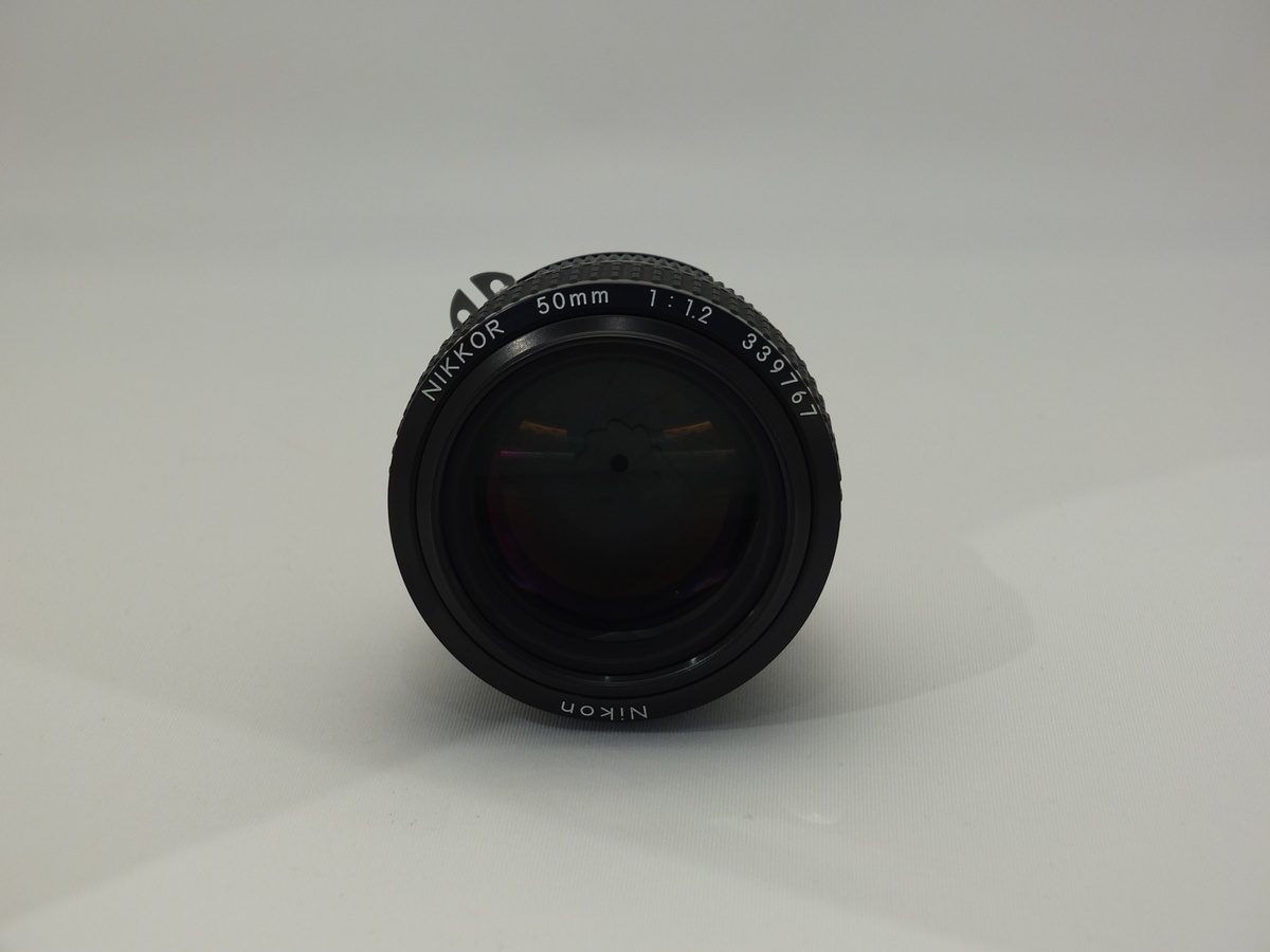 AI Nikkor 50mm f/1.2S 中古価格比較 - 価格.com