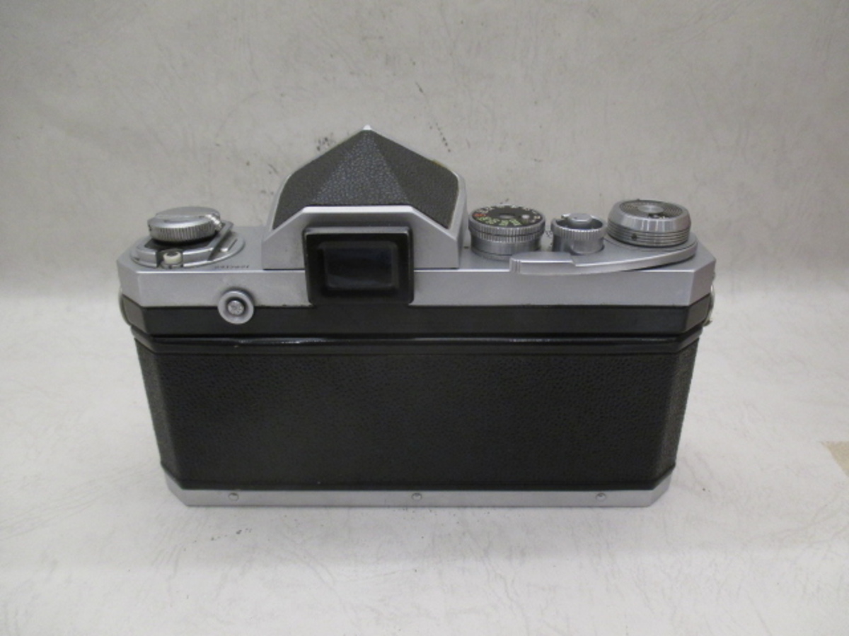 中古：C(やや難あり)】ニコン F 前期 アイレベル ボディ シルバー