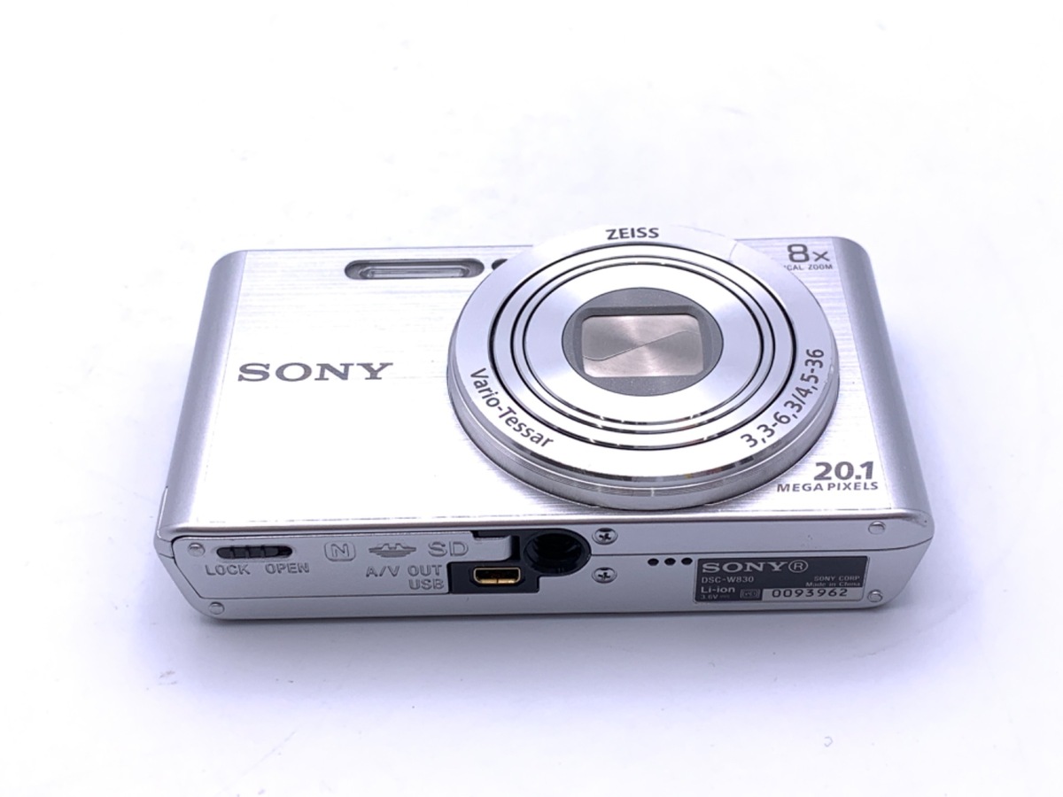 DSC-W830�y2010����f�z