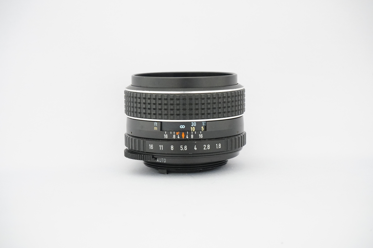 ペンタックスES+SMC-TAKUMAR 1:1.8・55mmきれいな整備品中古 55mm f/1.8 SMC Takumar and 55mm f/1.8 SMC Pentax - Down the Road